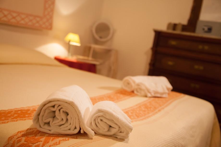 Su Cantaru Guesthouse Villanova Monteleone Zimmer foto